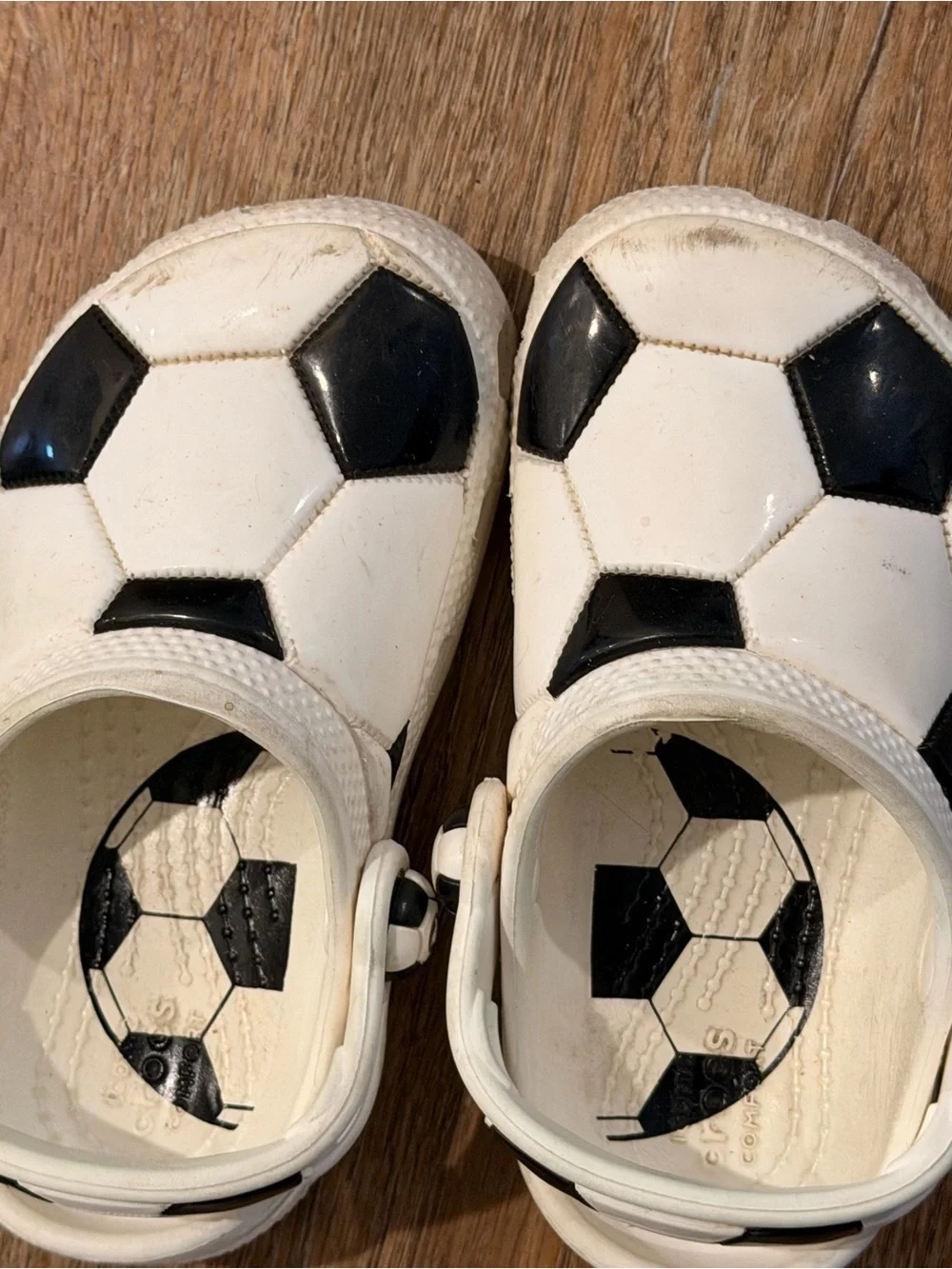 CROCS Kids Soccer Clog Sandals - White & Black